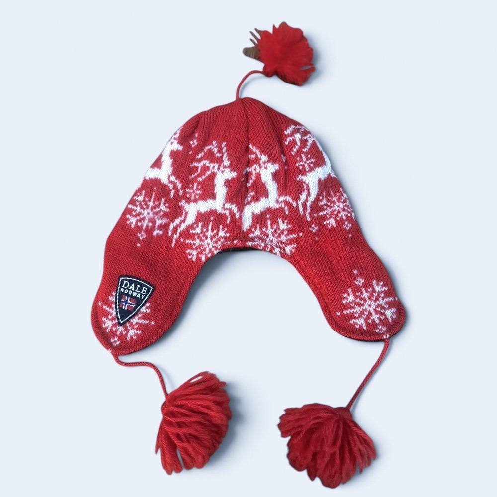 Vintage Dale of Norway Red Wool Hat Tassel Ear Flap Fair Isle Reindeer Youth M